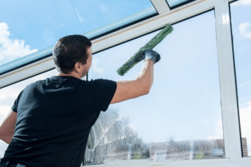 How to Remove Hard Water Stains from Windows